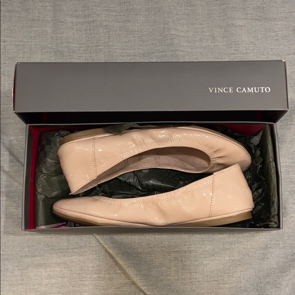 Vince Camuto Shoes - HP 🌿 NWT Womens Ellen Vince Camuto Ballet Flats